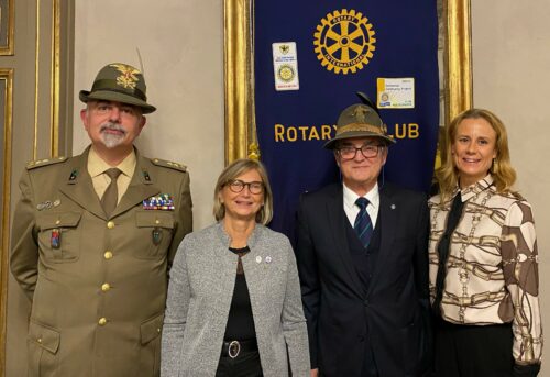 VITA IN GUERRA AL ROTARY CLUB VERCELLI