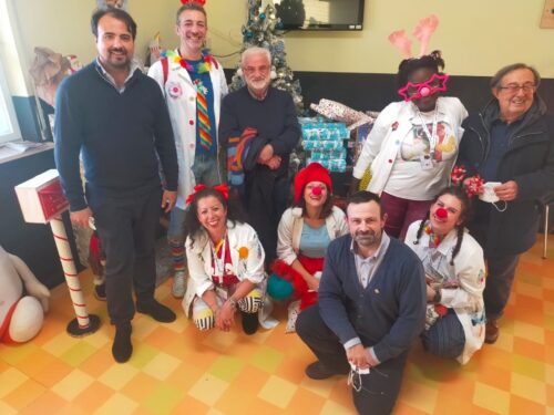 Natale per i bambini in Ospedale con i clown e Service per la Croce Rossa!